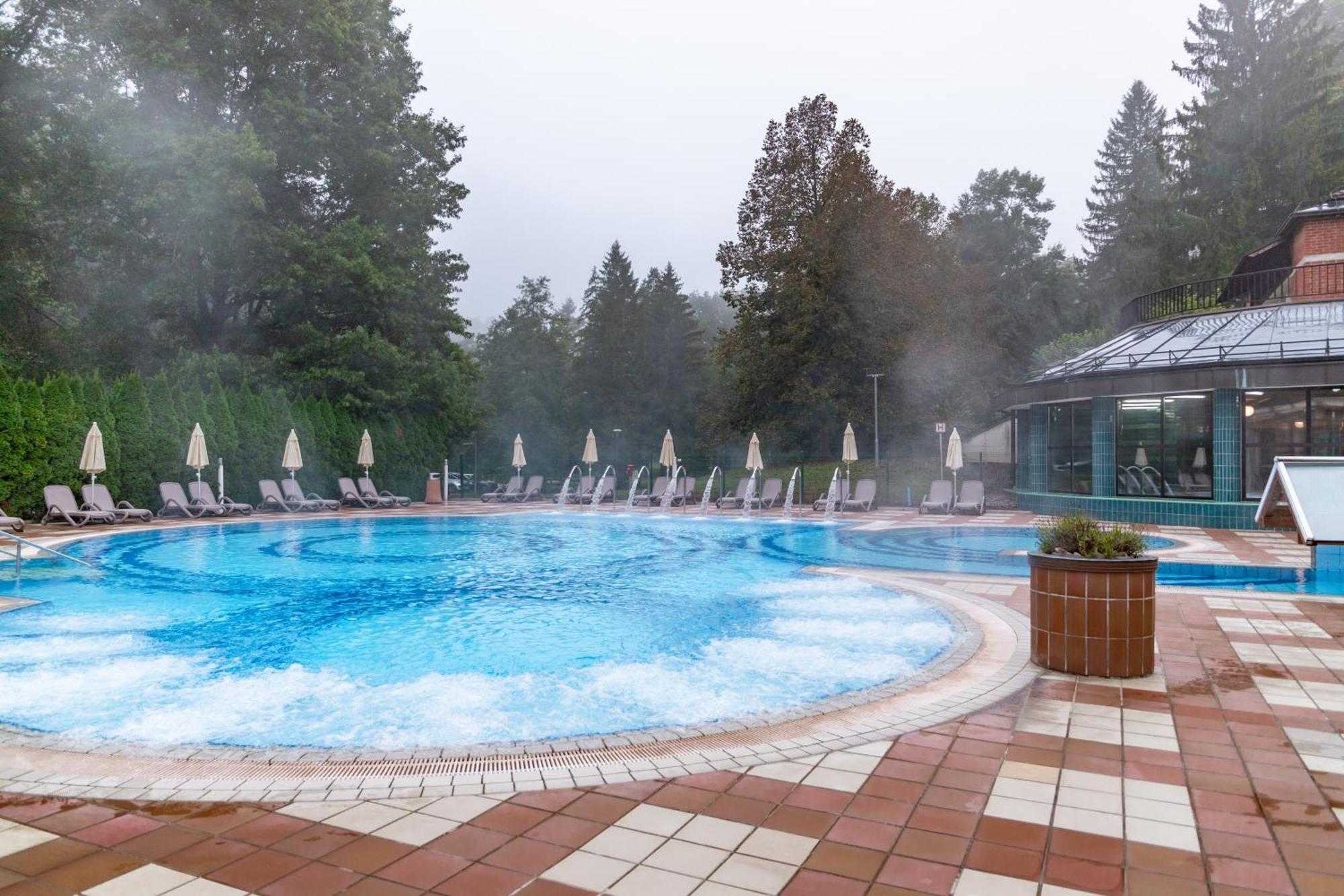 Hotel Toplice - Terme Krka Smarjeske Toplice Buitenkant foto